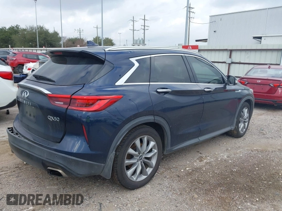 2019 Infiniti QX50 Luxe z VIN 3PCAJ5M32KF118445, wystawiony jako IAAI lot #41508810 z przebiegiem 130 623 mil mil oraz . Historia ofert i sprzedaży dostępna na DreamBid. Obrazek 4.