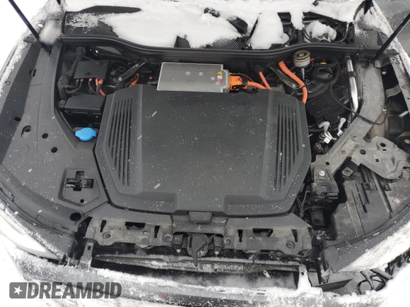 2022 Audi e-tron Prestige with VIN WA1VAAGE5NB039506, listed as a Copart auction lot 83216424 with Not provided miles and Salvage title. Bid and sale history available at DreamBid. Image 11.