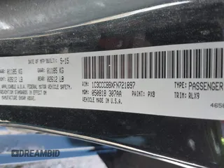 2015 Chrysler 200 S with VIN 1C3CCCBBXFN721897, listed as a IAAI auction lot 41971777 with 115,330 mi miles. Bid and sale history available at carsss.com. Image 9.