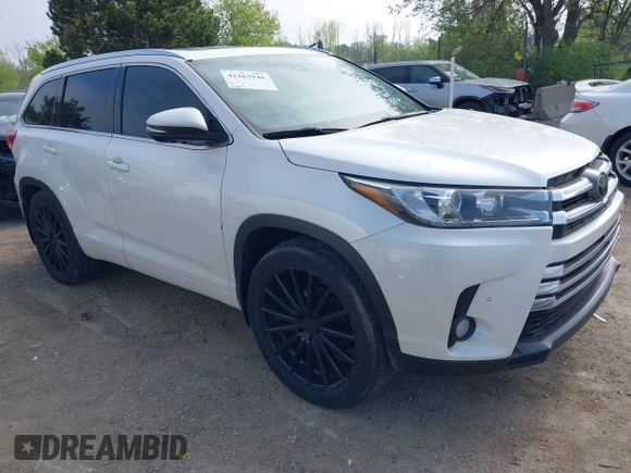 2018 Toyota Highlander Limited with VIN 5TDDZRFH1JS860254, listed as a IAAI auction lot 42263546 with 55,822 mi miles and . Bid and sale history available at DreamBid. Image 1.