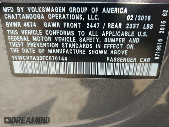 2015 Volkswagen Passat SEL Premium z VIN 1VWCV7A33FC070144, wystawiony jako Copart lot #56777395 z przebiegiem 115 667 mil mil oraz Nie do naprawy • Non repairable. Historia ofert i sprzedaży dostępna na DreamBid. Obrazek 13.