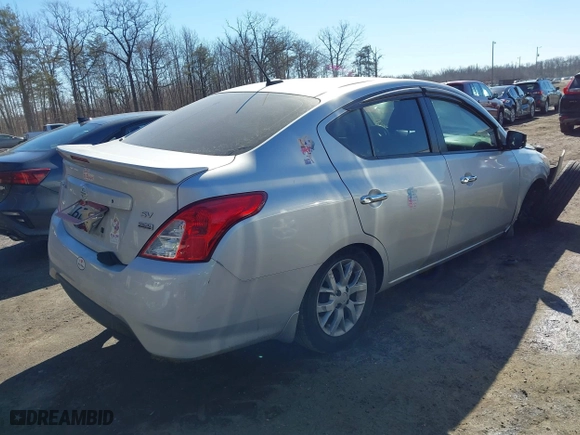 2019 Nissan Versa Sedan SV with VIN 3N1CN7AP2KL818910, listed as a IAAI auction lot 41542379 with 64,626 mi miles. Bid and sale history available at carsss.com. Image 4.