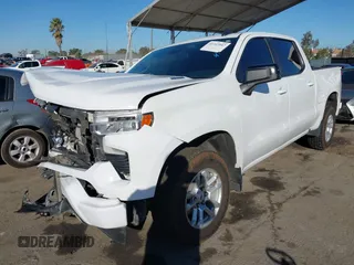 2023 Chevrolet Silverado 1500 RST with VIN 1GCUDEE89PZ134335, listed as a IAAI auction lot 41343947 with 39,399 mi miles. Bid and sale history available at carsss.com. Image 18.