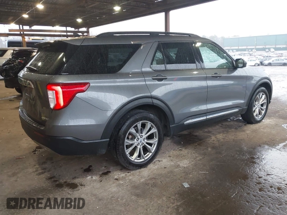 2022 Ford Explorer XLT with VIN 1FMSK8DH8NGB25128, listed as a IAAI auction lot 41966881 with 19,190 mi miles and . Bid and sale history available at DreamBid. Image 4.