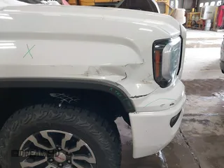 2017 GMC Sierra 1500 SLE z VIN 3GTU2MEC4HG374723, wystawiony jako IAAI lot #41400381 z przebiegiem 141 896 mil mil oraz . Historia ofert i sprzedaży dostępna na DreamBid. Obrazek 6.