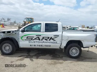 2024 Chevrolet Colorado 2WD Work Truck with VIN 1GCGSBEC9R1264543, listed as a IAAI auction lot 42034900 with 5,810 mi miles and . Bid and sale history available at DreamBid. Image 15.