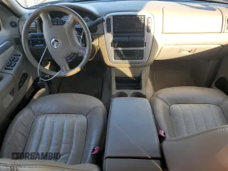 2004 Mercury Mountaineer Convenience z VIN 4M2DU86W54ZJ15401, wystawiony jako Copart lot #47472505 z przebiegiem Nie podano mil oraz Szkody całkowita. Historia ofert i sprzedaży dostępna na DreamBid. Obrazek 8.