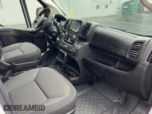 2023 Ram ProMaster Cargo with VIN 3C6LRVVG7PE572634, listed as a Copart auction lot 50415055 with 17,990 mi miles and Clean Title. Bid and sale history available at DreamBid. Image 5.