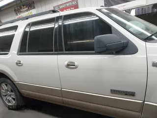 2008 Ford Expedition EL Eddie Bauer with VIN 1FMFK18538LA60838, listed as a IAAI auction lot 41456310 with 201,597 mi miles. Bid and sale history available at carsss.com. Image 13.