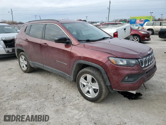 2022 Jeep Compass Latitude with VIN 3C4NJDBB2NT111913, listed as a Copart auction lot 47461105 with 35,946 mi miles and Salvage Title. Bid and sale history available at DreamBid. Image 4.