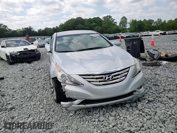 2012 Hyundai Sonata SE z VIN 5NPEC4AC0CH369641, wystawiony jako Copart lot #55160595 z przebiegiem Nie podano mil oraz Szkoda całkowita • Salvage title. Historia ofert i sprzedaży dostępna na DreamBid. Obrazek 13.