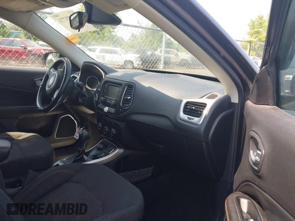 2018 Jeep Compass Sport with VIN 3C4NJDAB7JT235218, listed as a IAAI auction lot 42473771 with 106,302 mi miles and . Bid and sale history available at DreamBid. Image 5.