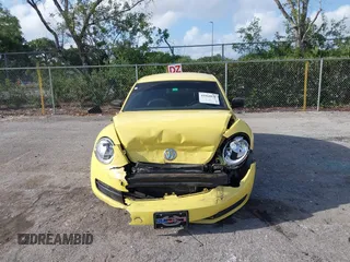 2015 Volkswagen Beetle Fleet Edition with VIN 3VWF17AT6FM641987, listed as a IAAI auction lot 41964021 with 87,818 mi miles and . Bid and sale history available at DreamBid. Image 12.