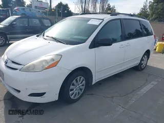2007 Toyota Sienna CE with VIN 5TDZK23C47S071566, listed as a IAAI auction lot 41733039 with 149,592 mi miles. Bid and sale history available at carsss.com. Image 2.