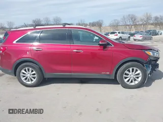 2016 Kia Sorento LX with VIN 5XYPGDA56GG174736, listed as a IAAI auction lot 41897778 with 162,512 mi miles and . Bid and sale history available at carsss.com. Image 13.