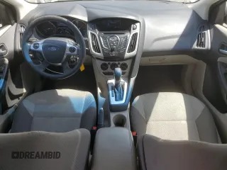 2014 Ford Focus SE z VIN 1FADP3K2XEL457861, wystawiony jako Copart lot #59381205 z przebiegiem 110 430 mil mil oraz Szkoda całkowita • Salvage title. Historia ofert i sprzedaży dostępna na DreamBid. Obrazek 8.