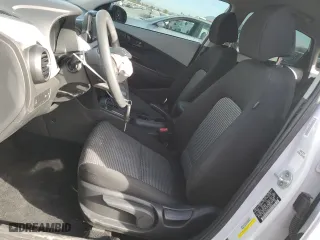 2020 Hyundai Kona SE with VIN KM8K12AA6LU449037, listed as a Copart auction lot 85497154 with 62,543 mi miles and Salvage Title. Bid and sale history available at carsss.com. Image 7.