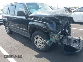 2015 Jeep Patriot Sport with VIN 1C4NJPBB8FD262960, listed as a IAAI auction lot 42027515 with 187,531 mi miles and . Bid and sale history available at carsss.com. Image 1.