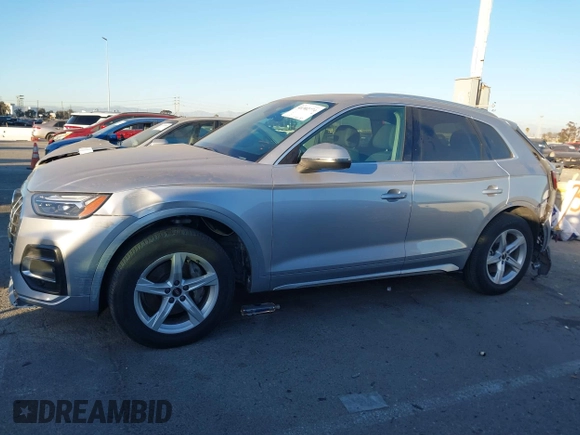 2023 Audi Q5 Premium with VIN WA1ABAFY9P2084975, listed as a IAAI auction lot 41302774 with 40,203 mi miles. Bid and sale history available at carsss.com. Image 15.
