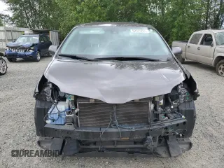 2020 Toyota Sienna LE Auto Access Seat с VIN 5TDKZ3DC4LS072034, выставлен на аукционе Copart как лот 62531295 с пробегом 81 639 миль миль и Списание • Salvage title. История ставок и продаж доступна на DreamBid. Изображение 5.