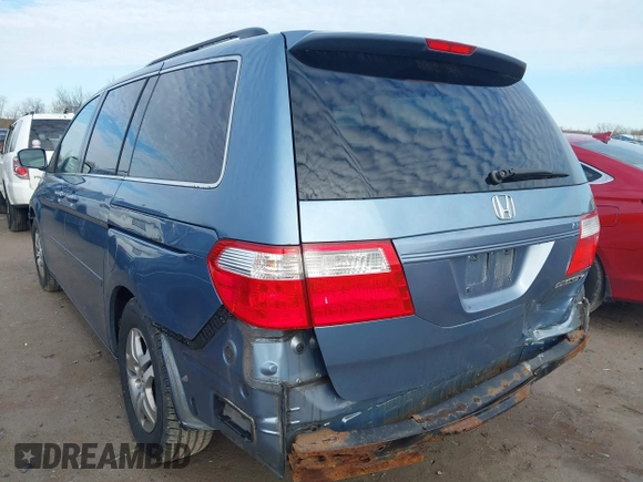 2005 Honda Odyssey EX-L with VIN 5FNRL38645B029325, listed as a IAAI auction lot 41958044 with 177,714 mi miles. Bid and sale history available at carsss.com. Image 3.