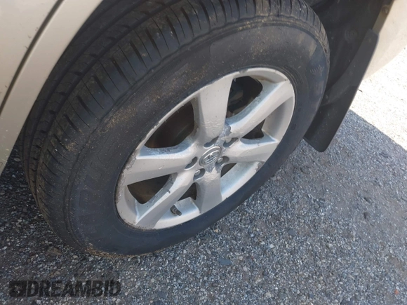 2007 Toyota RAV4 Limited z VIN JTMBD31V076040062, wystawiony jako IAAI lot #42595901 z przebiegiem 220 143 mil mil oraz . Historia ofert i sprzedaży dostępna na DreamBid. Obrazek 12.