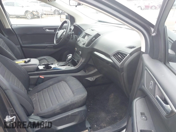 2017 Ford Edge SE with VIN 2FMPK4G96HBC27817, listed as a IAAI auction lot 41921451 with 90,885 mi miles. Bid and sale history available at carsss.com. Image 5.
