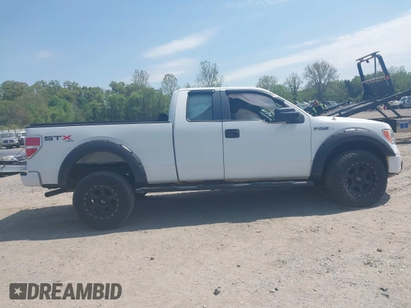 2013 Ford F-150 XL with VIN 1FTFX1EF2DFD09626, listed as a IAAI auction lot 42168266 with 116,572 mi miles and . Bid and sale history available at DreamBid. Image 13.
