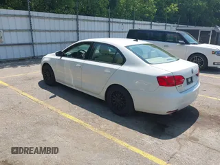 2014 Volkswagen Jetta SE with VIN 3VWD07AJ8EM296243, listed as a IAAI auction lot 42754554 with 149,717 mi miles and . Bid and sale history available at DreamBid. Image 3.