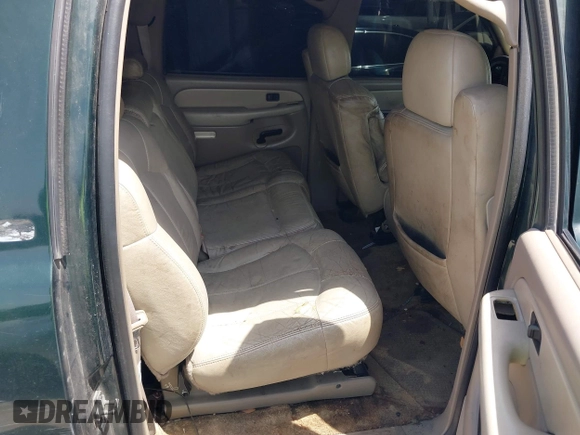 2002 Chevrolet Suburban LT with VIN 1GNEC16Z52J330522, listed as a IAAI auction lot 42251636 with 292,936 mi miles and . Bid and sale history available at DreamBid. Image 8.