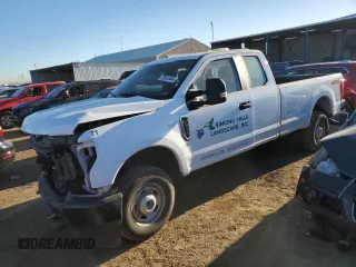 2022 Ford F-350 with VIN 1FT8X3BN8NEF25861, listed as a Copart auction lot 72561044 with 23,933 mi miles and Salvage title. Bid and sale history available at DreamBid. Image 1.