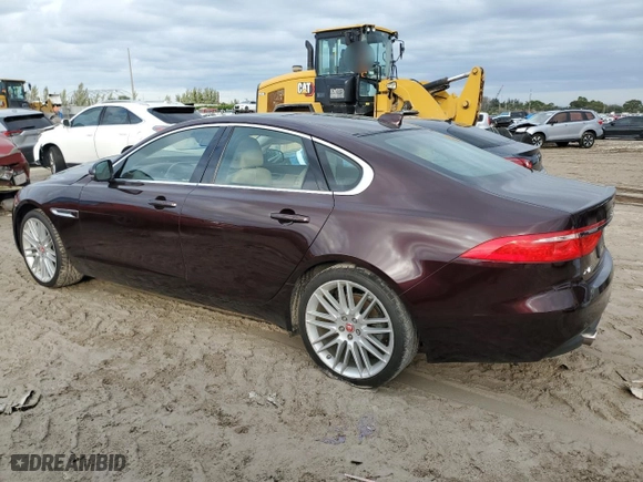 2016 Jaguar XF 35t Prestige with VIN SAJBE4BV3GCY18665, listed as a Copart auction lot 41925005 with 100,530 mi miles and Salvage Title. Bid and sale history available at carsss.com. Image 2.