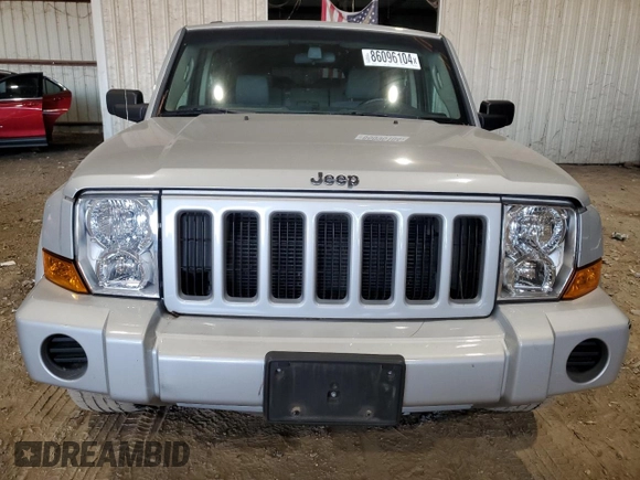 2006 Jeep Commander with VIN 1J8HH48N96C304320, listed as a Copart auction lot 86096104 with 205,545 mi miles and Clean Title. Bid and sale history available at carsss.com. Image 5.
