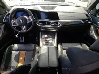 2022 BMW X5 M z VIN 5YMJU0C09N9L15281, wystawiony jako Copart lot #53771493 z przebiegiem Nie podano mil oraz . Historia ofert i sprzedaży dostępna na DreamBid. Obrazek 8.