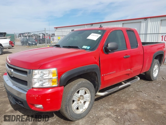2008 Chevrolet Silverado 1500 1LT with VIN 2GCEK19J581235804, listed as a IAAI auction lot 41815228 with 170,052 mi miles and . Bid and sale history available at DreamBid. Image 2.