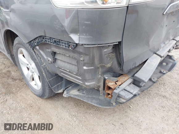 2012 Toyota Sienna XLE AAS with VIN 5TDYK3DC0CS252965, listed as a IAAI auction lot 42059909 with 321,983 mi miles and . Bid and sale history available at carsss.com. Image 17.