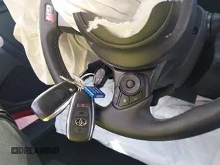 2022 Toyota 86 z VIN JF1ZNBC11N8755312, wystawiony jako IAAI lot #41945804 z przebiegiem 24 794 mil mil oraz . Historia ofert i sprzedaży dostępna na DreamBid. Obrazek 11.