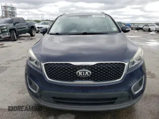 2016 Kia Sorento LX with VIN 5XYPG4A31GG074106, listed as a Copart auction lot 52039495 with 124,645 mi miles and Salvage Title. Bid and sale history available at DreamBid. Image 5.