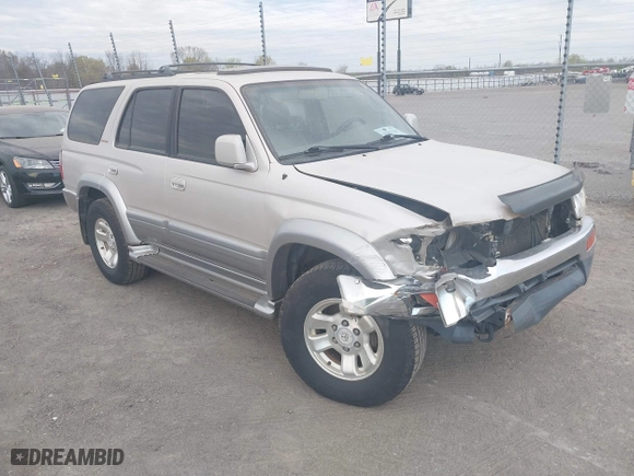 1997 Toyota 4Runner Limited with VIN JT3GN87R2V0024833, listed as a IAAI auction lot 41881359 with 179,115 mi miles. Bid and sale history available at carsss.com. Image 1.