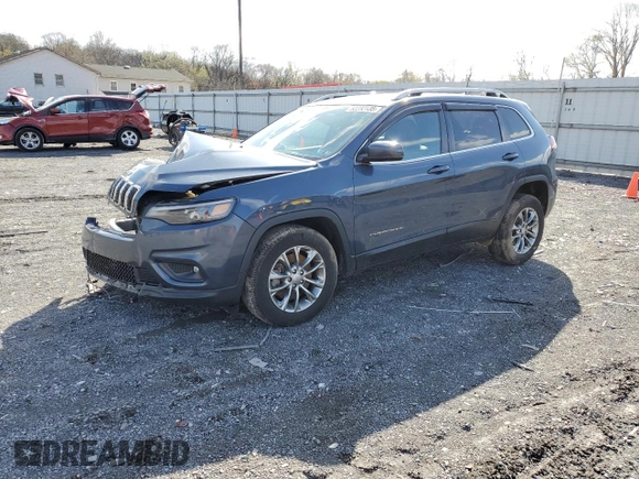2020 Jeep Cherokee Latitude Plus with VIN 1C4PJMLB3LD551455, listed as a Copart auction lot 52232135 with 111,061 mi miles and Salvage Title. Bid and sale history available at carsss.com. Image 1.