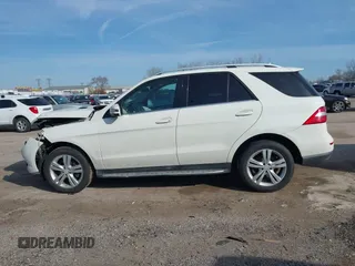 2013 Mercedes-Benz M 350 with VIN 4JGDA2EB0DA201610, listed as a IAAI auction lot 41763528 with 188,416 mi miles and . Bid and sale history available at DreamBid. Image 14.