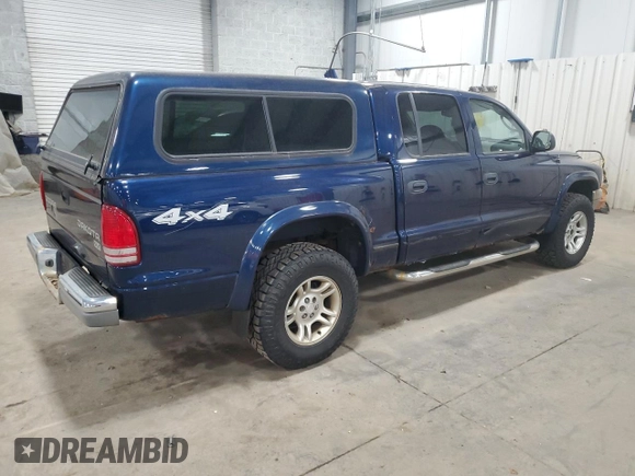 2004 Dodge Dakota SLT with VIN 1D7HG48N74S729943, listed as a Copart auction lot 55518285 with 179,191 mi miles and Clean Title. Bid and sale history available at carsss.com. Image 3.