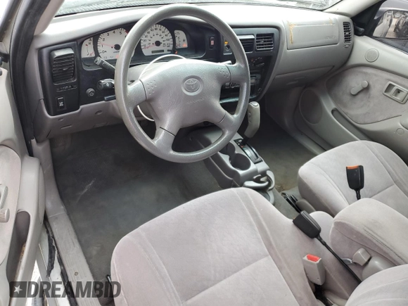 2001 Toyota Tacoma PreRunner with VIN 5TESM92N31Z735678, listed as a Copart auction lot 55199625 with 175,884 mi miles and Salvage title. Bid and sale history available at DreamBid. Image 8.