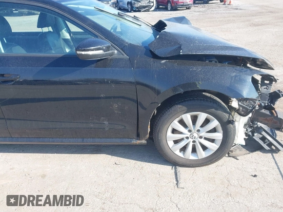 2012 Volkswagen Passat S with VIN 1VWAP7A39CC023813, listed as a IAAI auction lot 42007470 with 165,737 mi miles and . Bid and sale history available at DreamBid. Image 17.