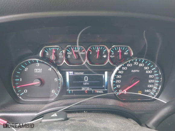 2017 Chevrolet Silverado 1500 LT with VIN 1GCVKREC7HZ122563, listed as a IAAI auction lot 41890118 with 38,732 mi miles. Bid and sale history available at carsss.com. Image 7.