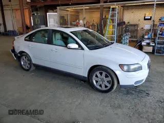 2007 Volvo S40 2.4L with VIN YV1MS382472303617, listed as a Copart auction lot 50399875 with 136,364 mi miles and Salvage Title. Bid and sale history available at carsss.com. Image 4.