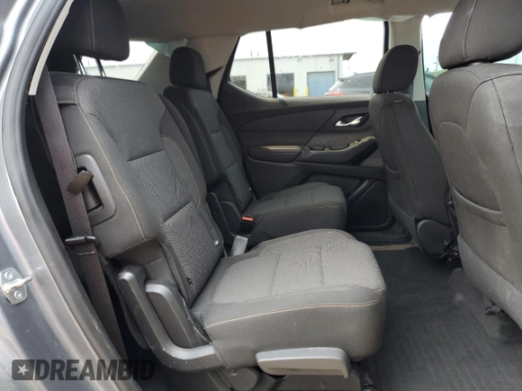 2019 Chevrolet Traverse LT Cloth z VIN 1GNERGKW6KJ214436, wystawiony jako Copart lot #60448095 z przebiegiem 79 230 mil mil oraz Szkoda całkowita • Salvage title. Historia ofert i sprzedaży dostępna na DreamBid. Obrazek 11.