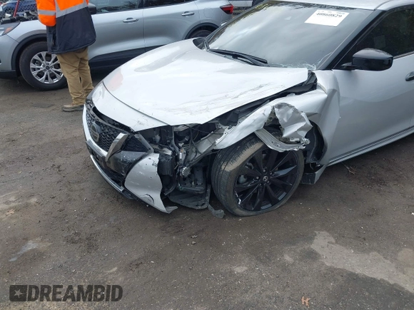2020 Nissan Maxima S z VIN 1N4AA6BV9LC383538, wystawiony jako IAAI lot #40860829 z przebiegiem 63 975 mil mil oraz . Historia ofert i sprzedaży dostępna na DreamBid. Obrazek 6.