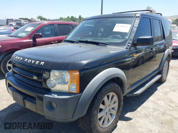 2005 Land Rover LR3 SE with VIN SALAD25485A320046, listed as a IAAI auction lot 42208465 with 237,725 mi miles and . Bid and sale history available at DreamBid. Image 2.