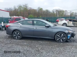 2019 Nissan Altima SL with VIN 1N4BL4EV3KC245295, listed as a IAAI auction lot 42099586 with 92,623 mi miles and . Bid and sale history available at DreamBid. Image 14.